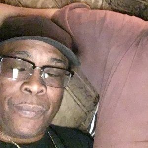 Meet your Posher, Raymond